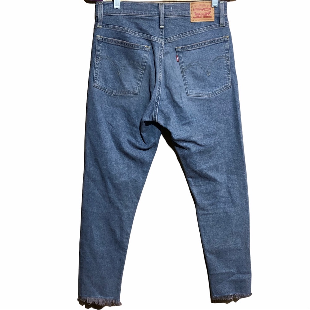 Levi’s Wedgie Skinny Button Fly Ankle Jean Frayed Hem - Picture 7 of 16